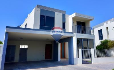 Prestigious Single Row Gem on Large Plot with Big Garden