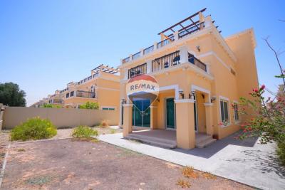 Single-Row Legacy Nova Contemporary Villa | Jumeirah Park | Vacant